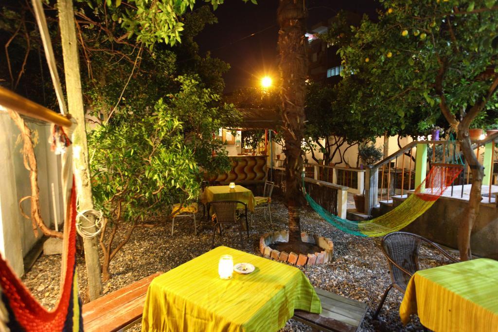 Milingona City Center Hostel Tirana Exteriér fotografie